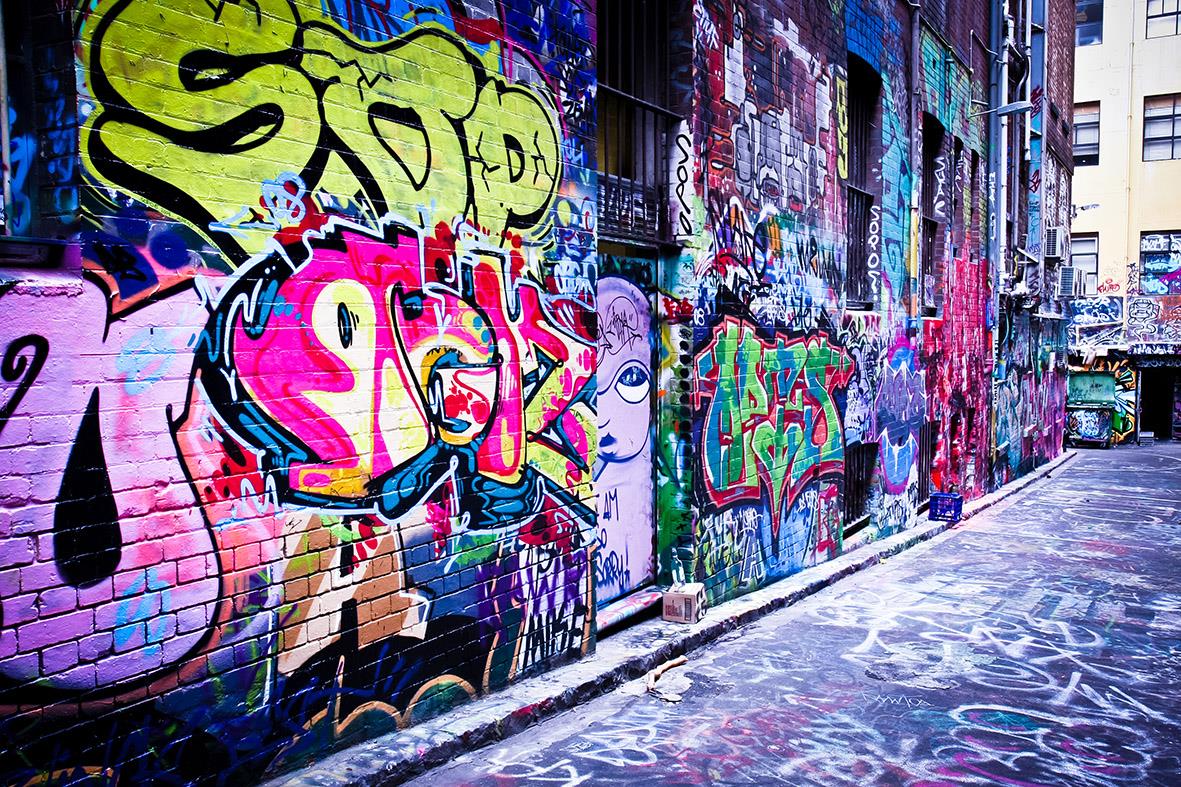 دیوار رنگی . نقاشی دیوار خیابان (هنر خیابانی)