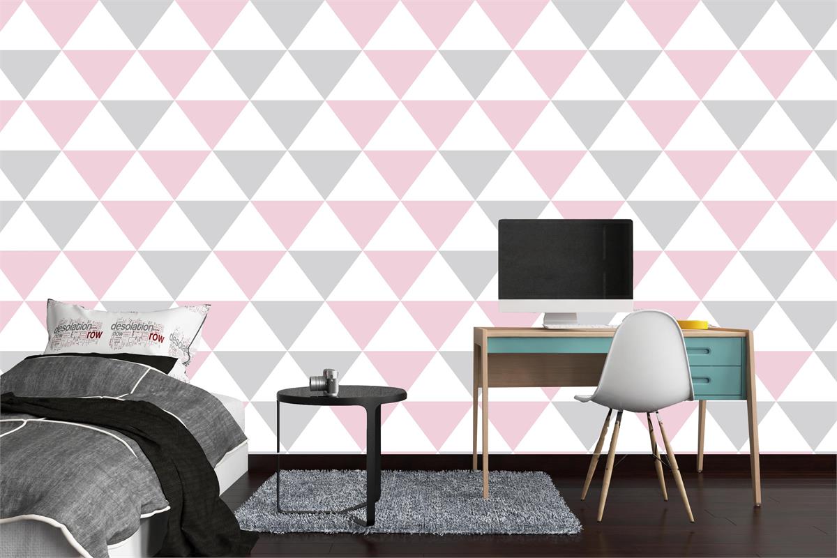 دیوار رنگی با طراحی هندسی مثلث لوزی