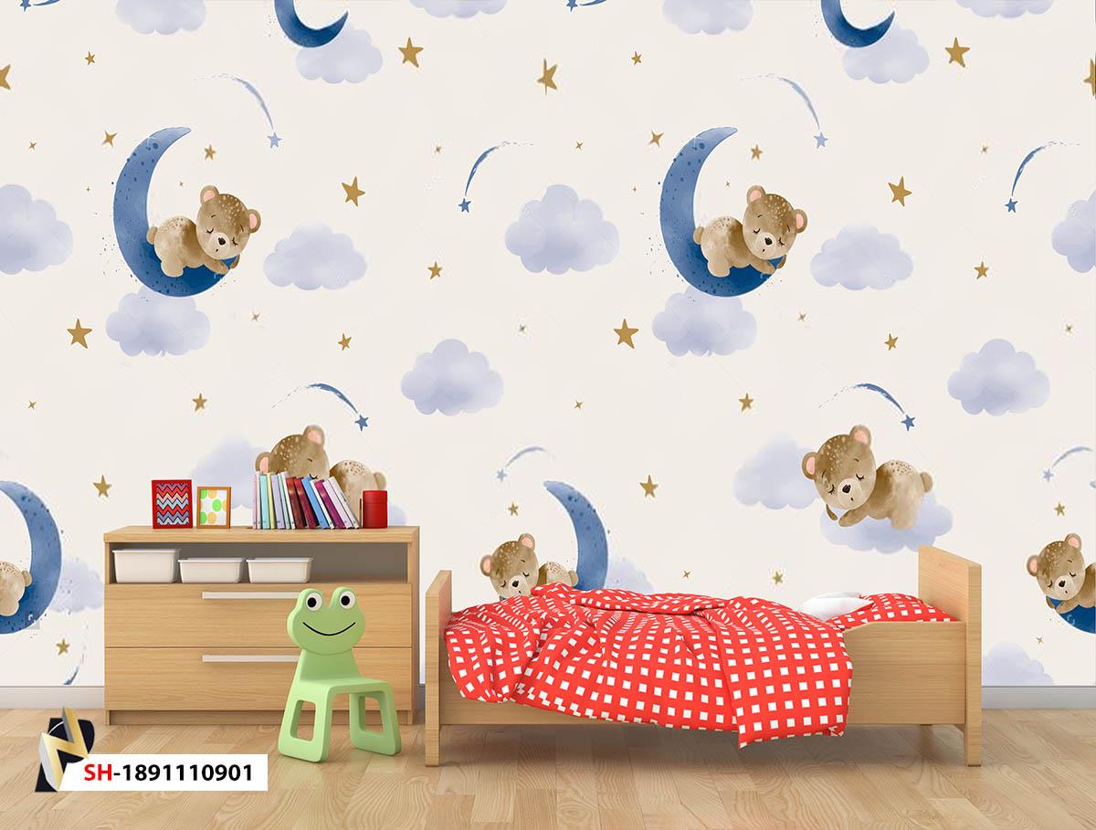 کاغذ دیواری ساده کودک _ خرس خوابیده روی ابر _ماه و ستاره